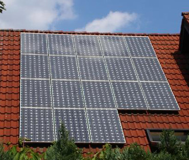 energie-alternative-pannello-fotovoltaico-installazione